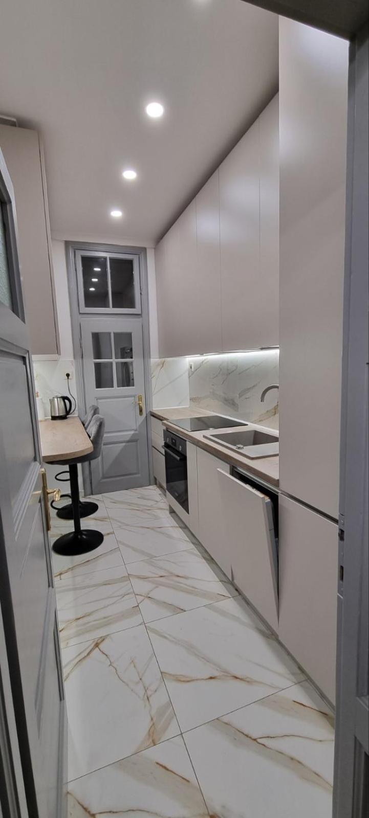 Apartment Slavyanska 11 Бургас Экстерьер фото